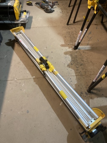 1303833-1 Saw bench - DeWalt