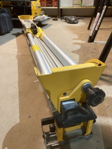 1303833-2 Saw bench - DeWalt