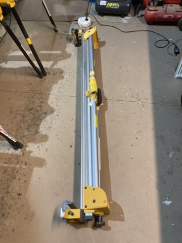 1303833-7 Saw bench - DeWalt