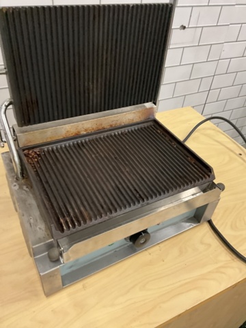 1198565-3 Clamp grill