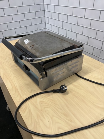 1198565-6 Clamp grill