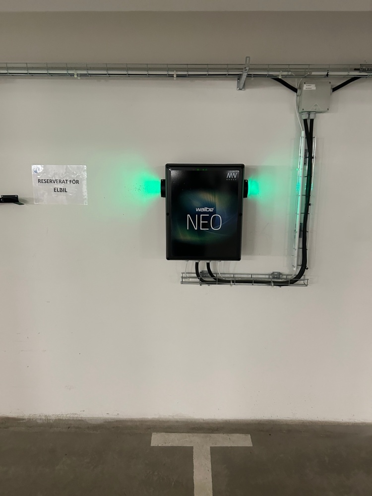1378613-2 Laddstation Wallbe Neo för elfordon 2 st