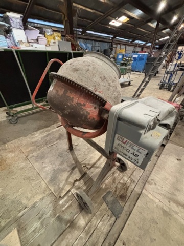 1377688-2 Cement mixer - Lescha SM 145 S