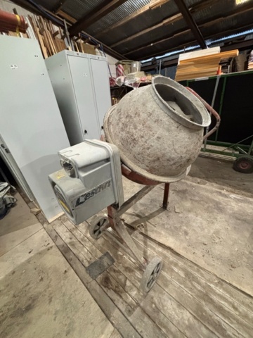 1377688-9 Cement mixer - Lescha SM 145 S