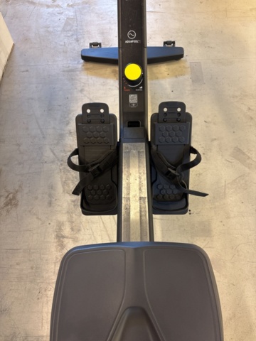 1303845-6 Rowing machine - Technogym Skillrow