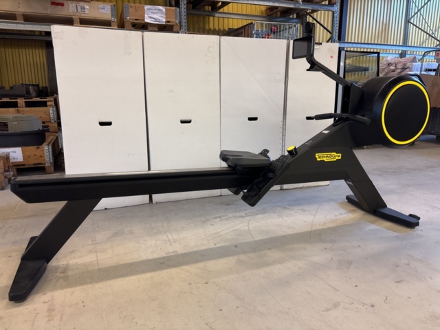 1303845-4 Rowing machine - Technogym Skillrow