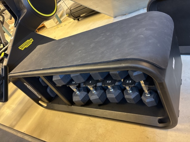 1303848-9 Sit-up bench with weight rack and dumbbells - Technogym