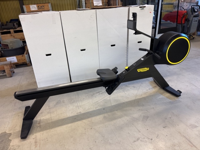 1303854-13 Rowing machine - Technogym Skillrow