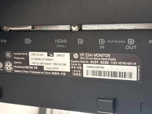 1356578-11 Office furniture