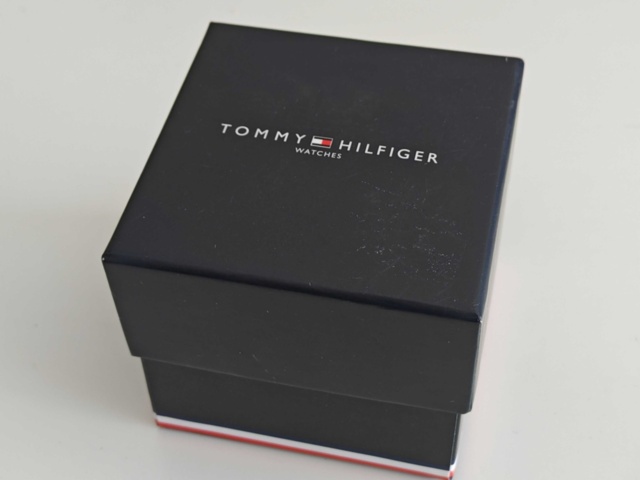 888290-7 Tommy Hilfiger wristwatch