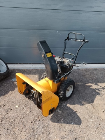 1331638-1 Snowblower Stiga