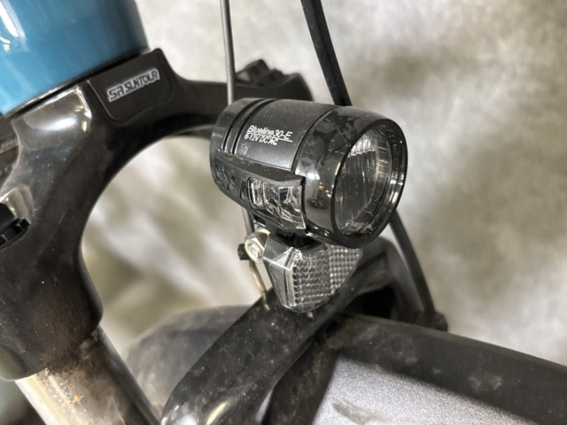 1303857-10 Electric bike, Mustache Hybrid Xroad 2