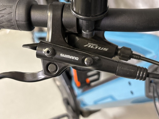 1303857-28 Electric bike, Mustache Hybrid Xroad 2