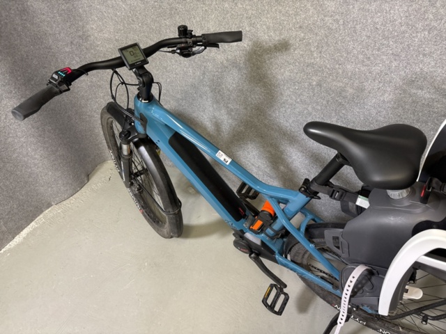 1303857-37 Electric bike, Mustache Hybrid Xroad 2