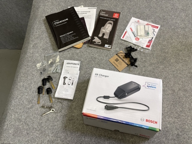 1303857-38 Electric bike, Mustache Hybrid Xroad 2