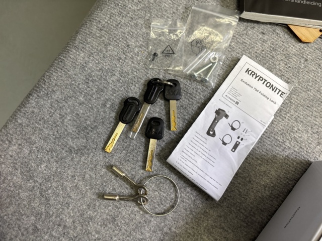 1303857-41 Electric bike, Mustache Hybrid Xroad 2