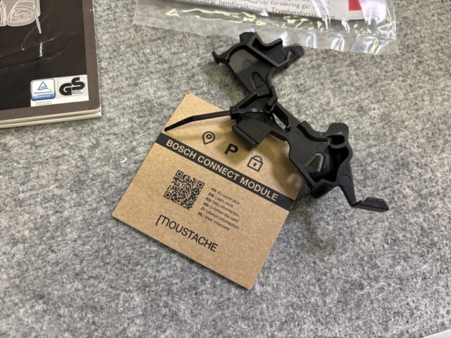 1303857-42 Electric bike, Mustache Hybrid Xroad 2