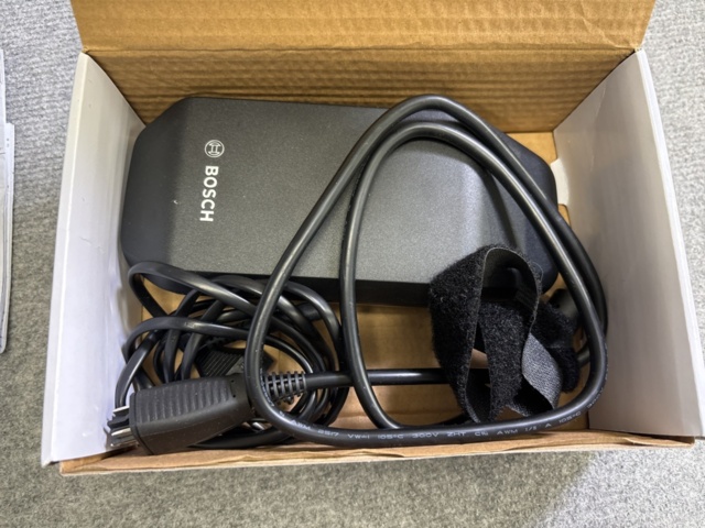 1303857-44 Electric bike, Mustache Hybrid Xroad 2