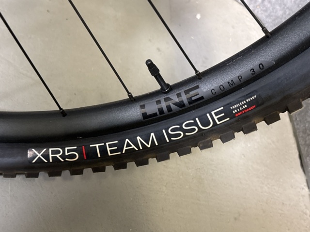 1303858-6 MTB, Trek Fuel EX 8