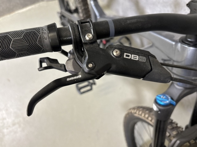 1303858-28 MTB, Trek Fuel EX 8