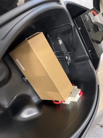 1379947-18 Elmoped - 2000W