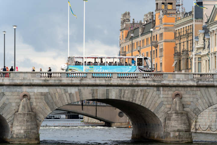 1380075-2 Busstur för fyra personer i Stockholm - Ocean Bus