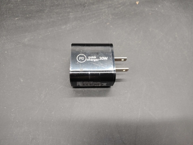 1378993-1 USB-C adapter US - Samaray, 20 pcs, 20W