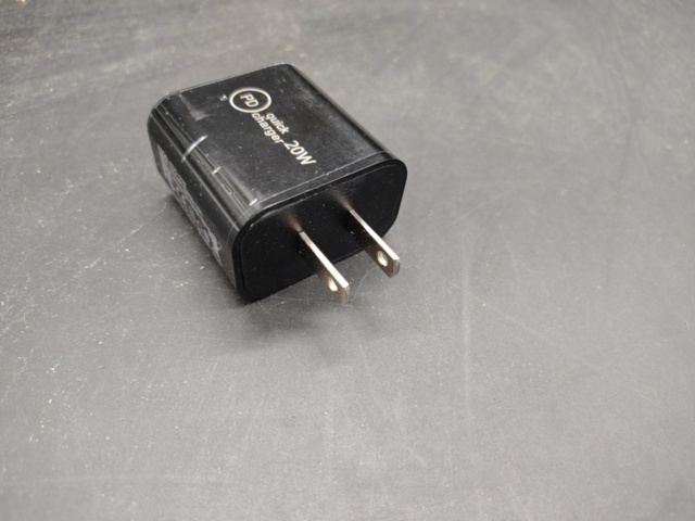 1378993-2 USB-C adapter US - Samaray, 20 pcs, 20W