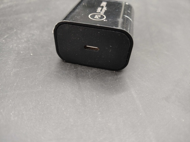 1378993-4 USB-C adapter US - Samaray, 20 pcs, 20W