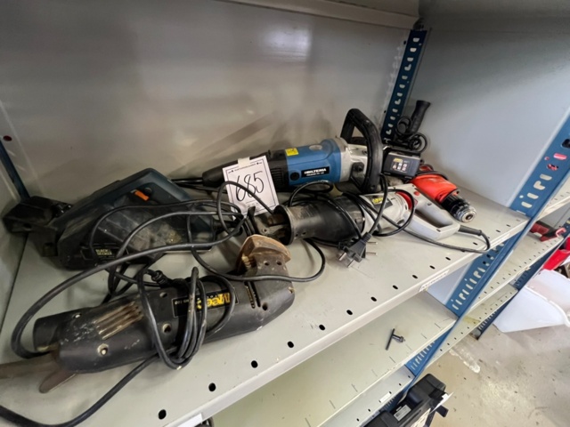 1364685-1 Trading machines