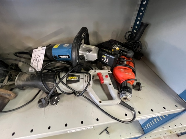 1364685-2 Trading machines