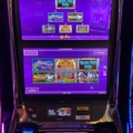1380582-1 Slot machine IGT Crystal dual (2016)