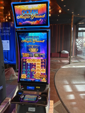 1380617-1 Slot machine IGT Crystal curve – Ocean magic grand (2019)