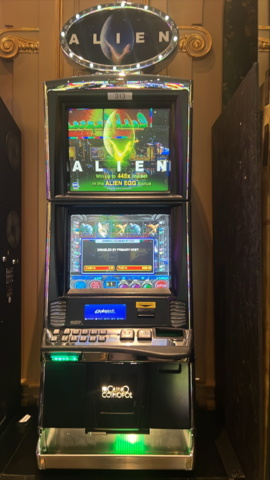 1380656-1 Slot machine IGT Trimline – Alien (2008)