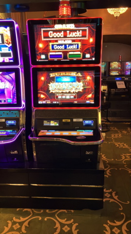 1380657-3 8 × Spelautomater WMS Twinstar – Lock it link-serien (2017)