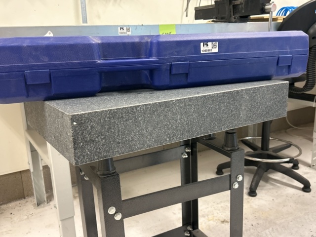 1360982-2 Mätbord / diabasbord med höjdmått