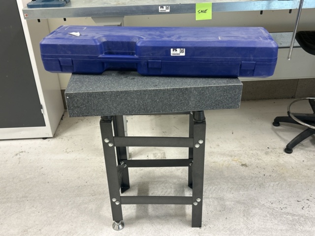 1360982-1 Mätbord / diabasbord med höjdmått