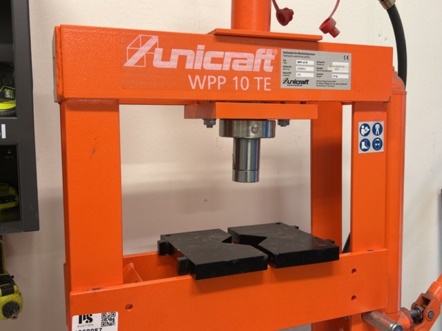 1360987-2 Hydraulisk verkstadspress - Unicraft WPP 10 TE