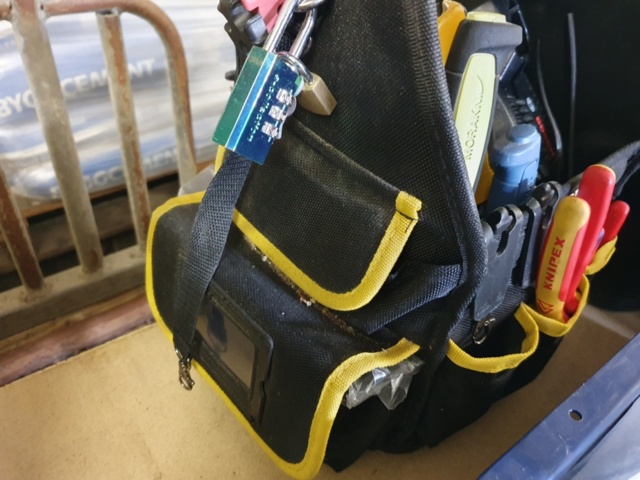 1381171-3 Large variety of tools in bags and electrical installation materials