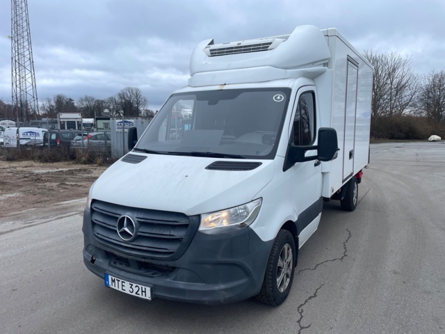 1205260-1 Mercedes-Benz Sprinter Refrigerated van 314 CDI FWD Chassis -2020 (Rep-obj)