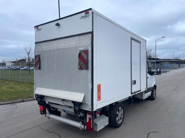 1205260-5 Mercedes-Benz Sprinter Refrigerated van 314 CDI FWD Chassis -2020 (Rep-obj)