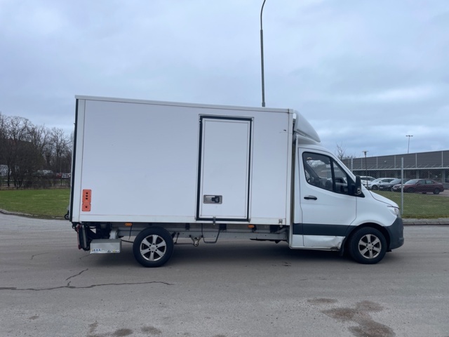 1205260-6 Mercedes-Benz Sprinter Refrigerated van 314 CDI FWD Chassis -2020 (Rep-obj)