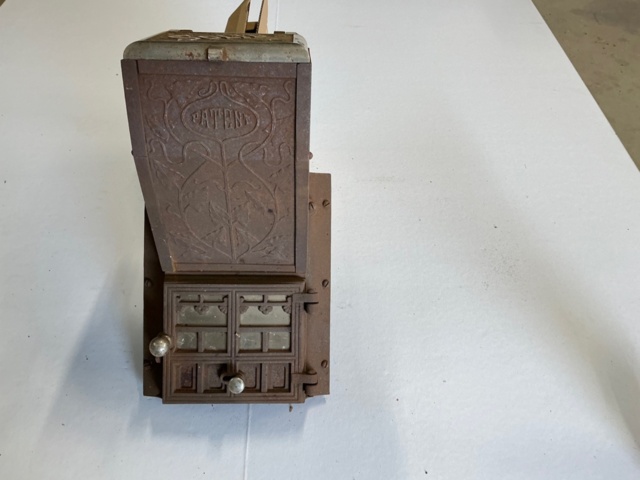 1376376-4 Cast iron cannon & cast iron front for stove