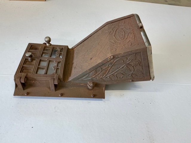 1376376-6 Cast iron cannon & cast iron front for stove