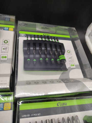 1381961-2 180 st Luna Go bits-satser