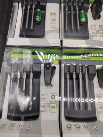 1381961-8 180 st Luna Go bits-satser