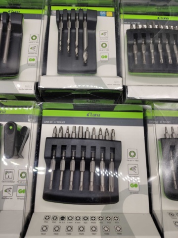 1381961-9 180 st Luna Go bits-satser