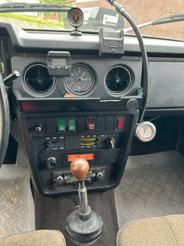 1382041-36 Volvo 142 2.0 Manual, 82hp, 1973