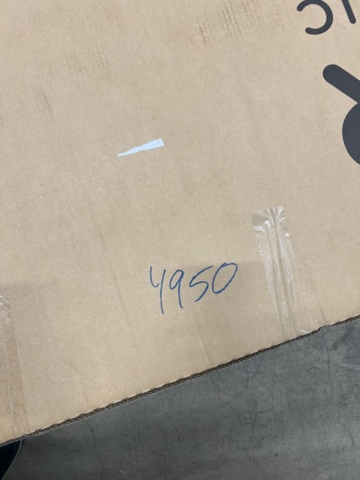 1371414-3 Shower screen INR Linc Niagara