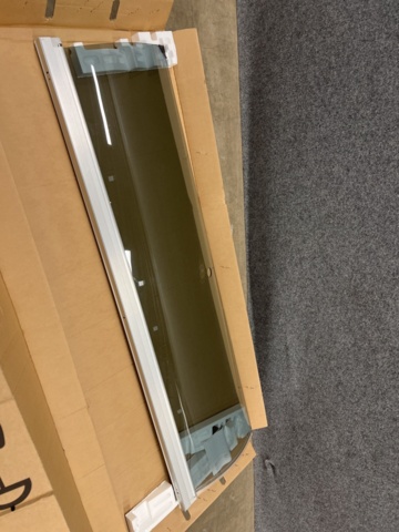 1371414-6 Shower screen INR Linc Niagara